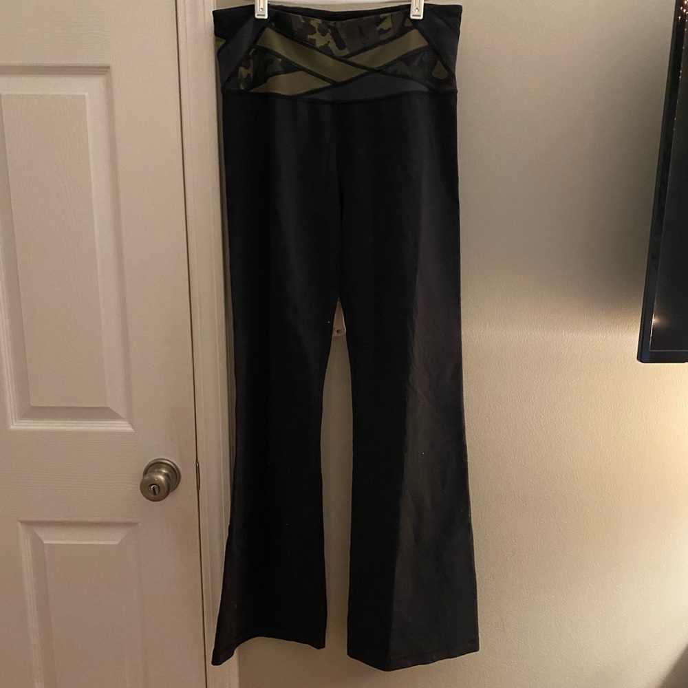 lululemon bell bottom leggings high rise